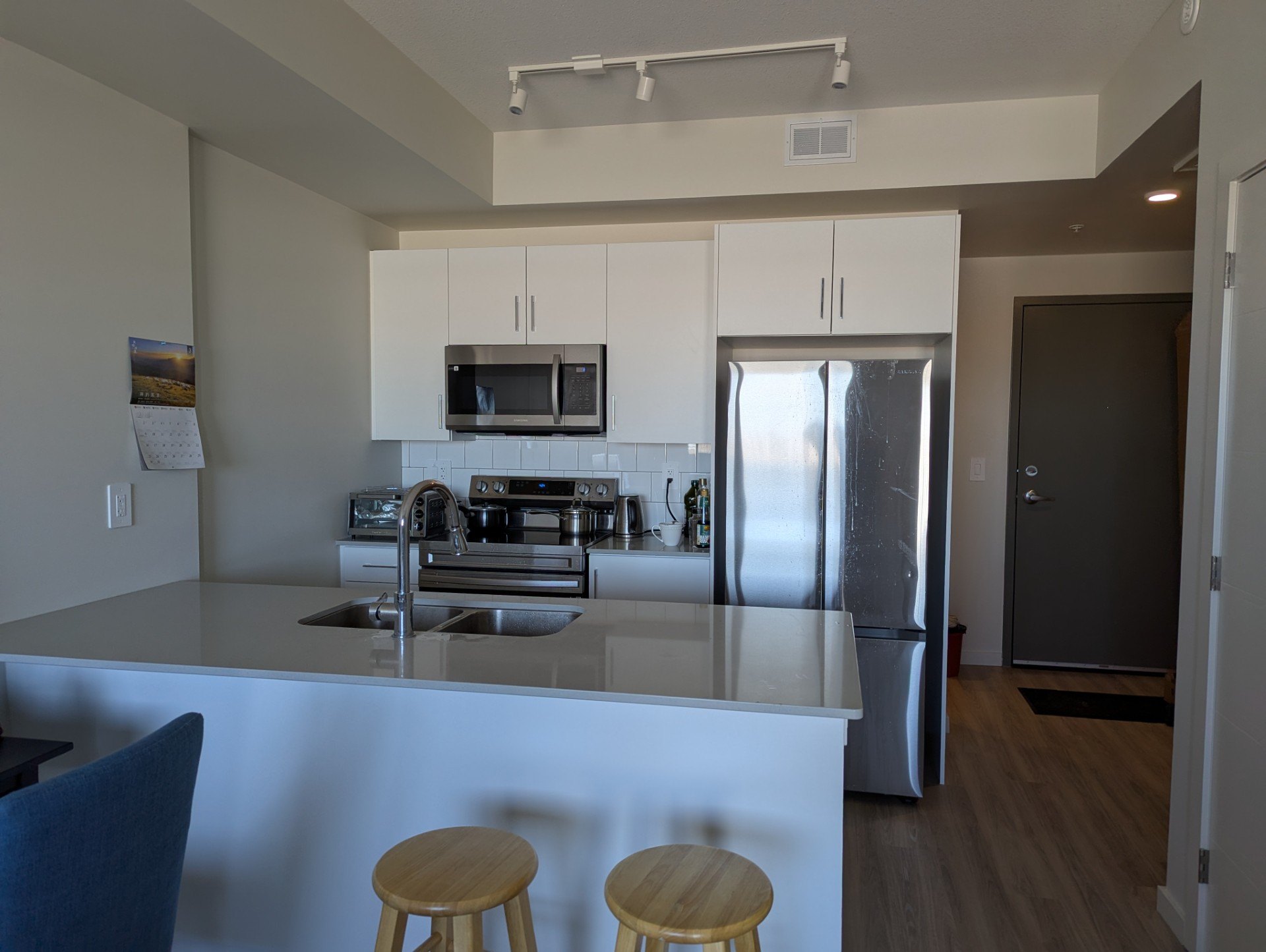 Studio/Bachelor 公寓转租(Rosewood, 5月1日可入住)