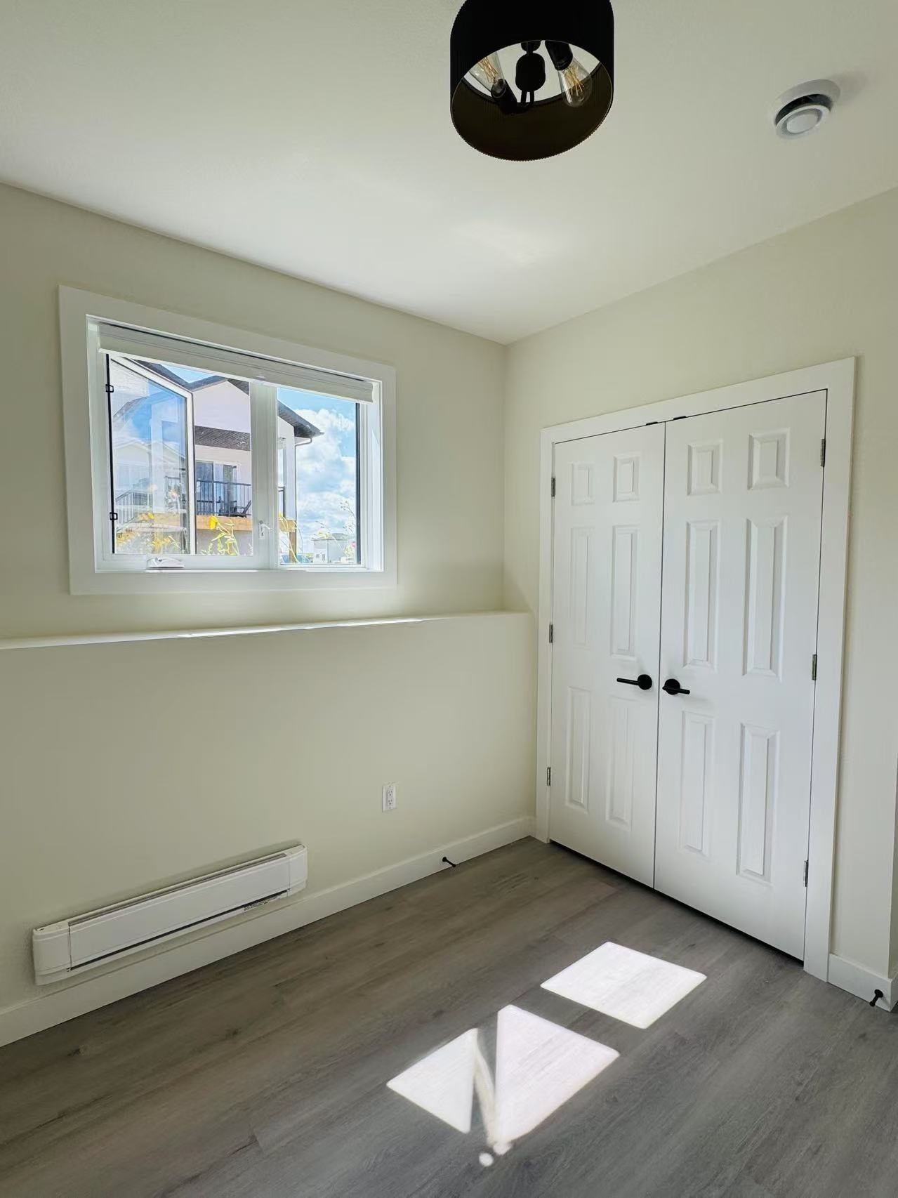 Rosewood全新两室一厅一卫半地下室出租 - 2