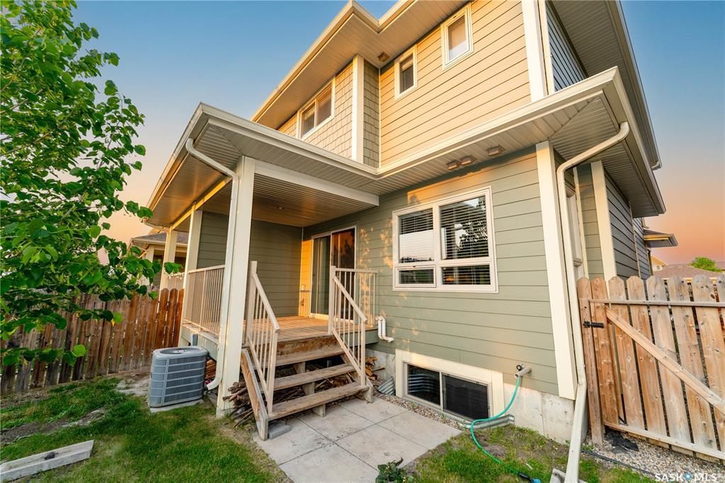 Willowgrove社区联排出售（前样板房），115 Shepherd Crescent #133，——林与唐地产（Will Li） - 3