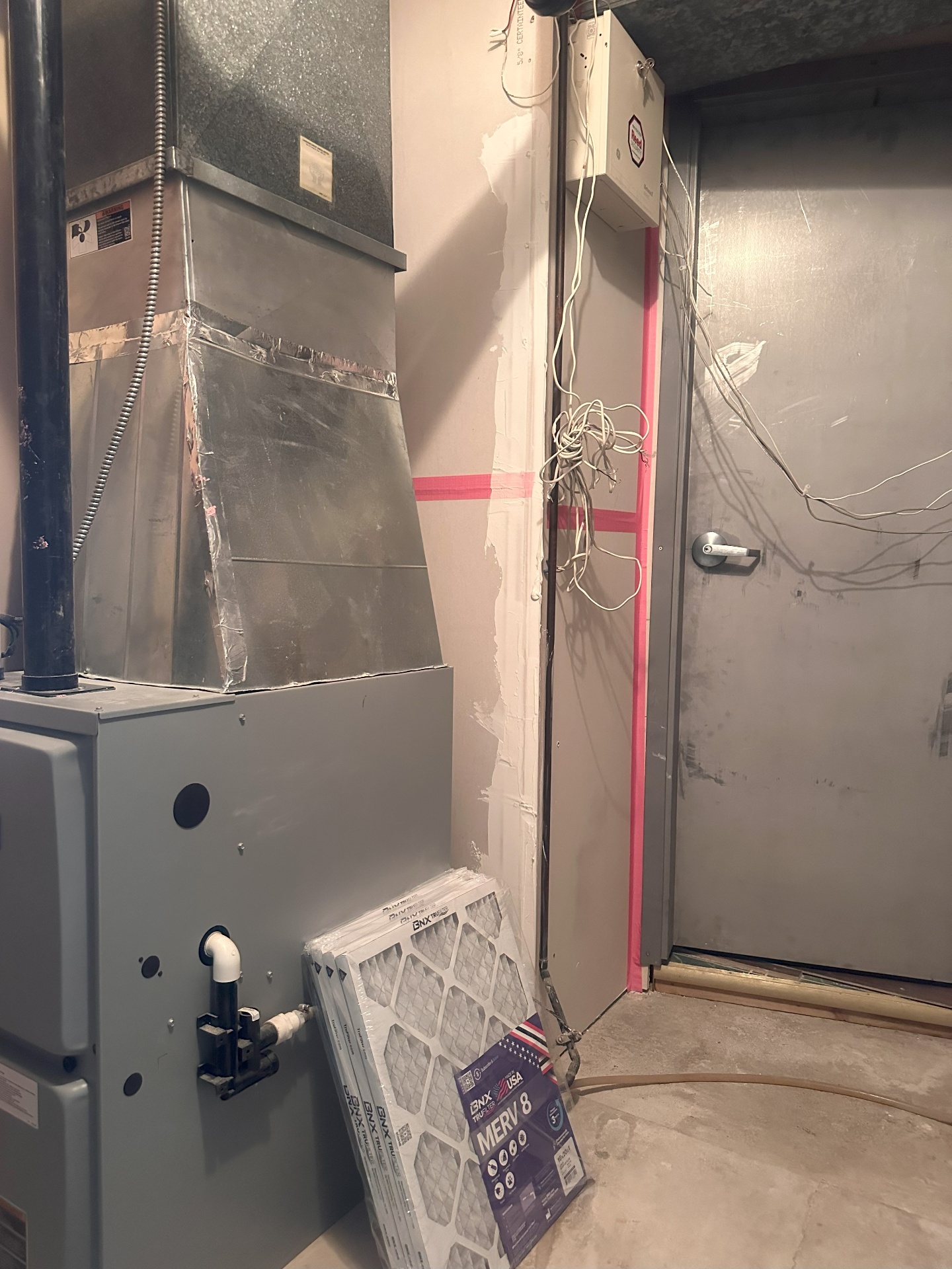 萨斯卡通仅30公里·商业物业出售！——林与唐地产 - 9