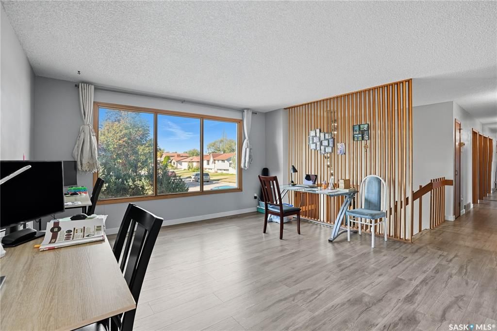 近8街翻新独栋出售！1215 Acadia Drive——林与唐地产 - 4