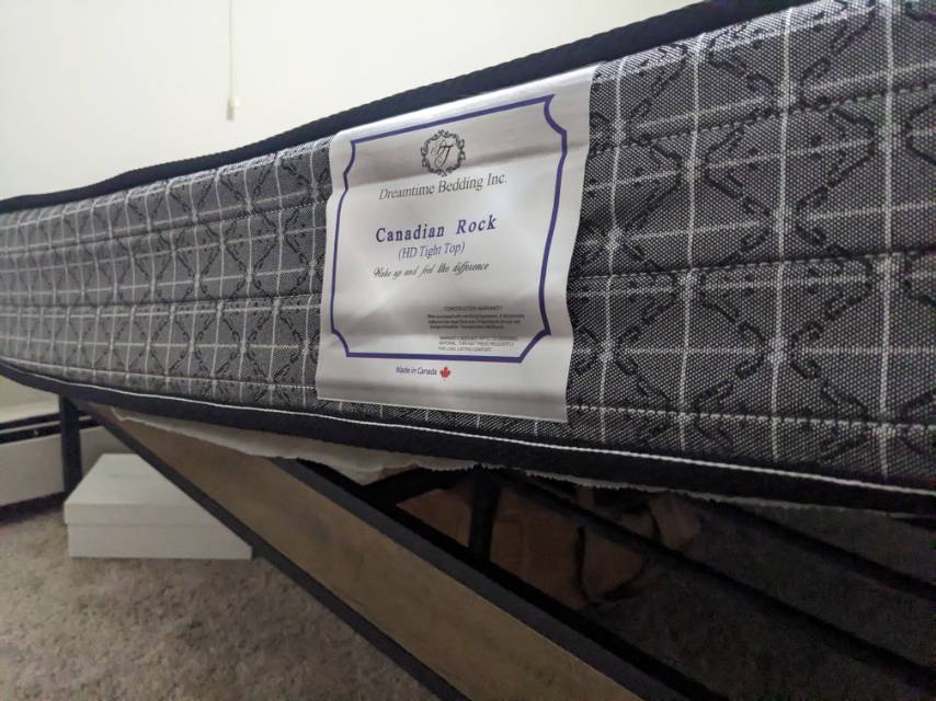 【低价转让】自用极新 King Size 优质硬床 - 2