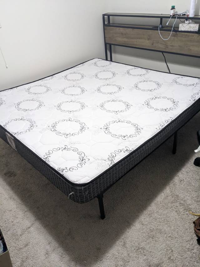 【低价转让】自用极新 King Size 优质硬床