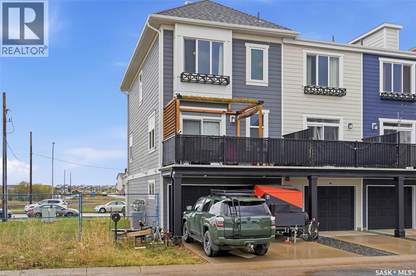 🏡 保养如新4房3卫|737 Meadows Boulevard - 5