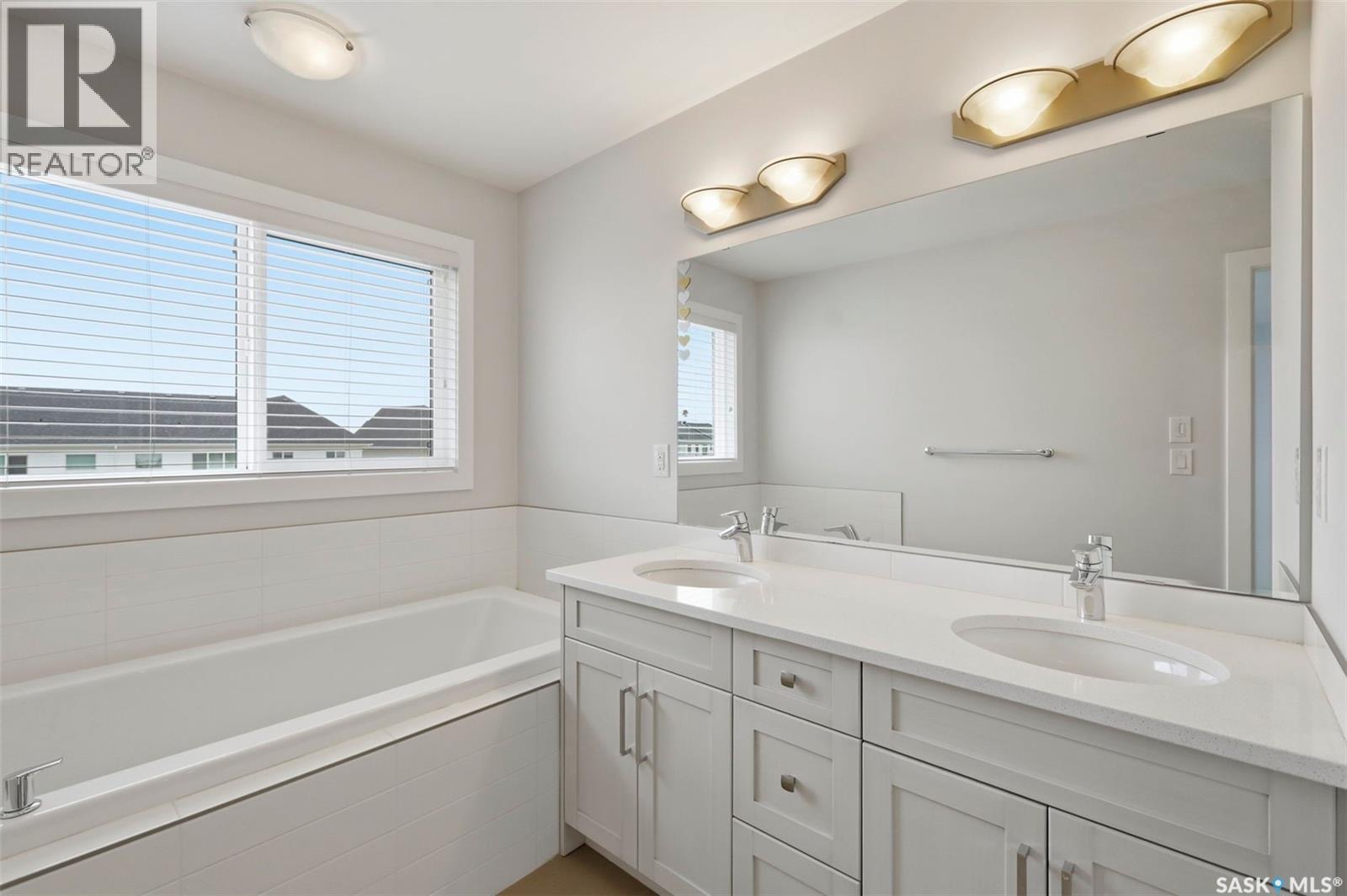 🏡【251 Newton Link｜Brighton精品现房】  - 13