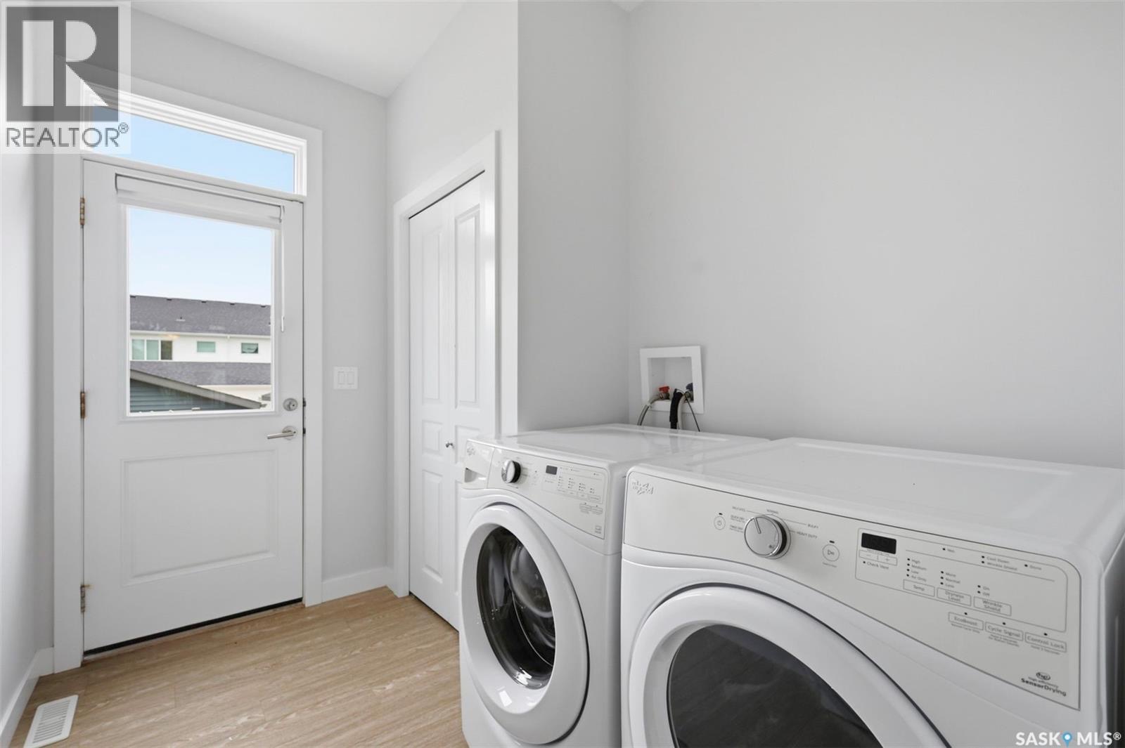 🏡【251 Newton Link｜Brighton精品现房】  - 11